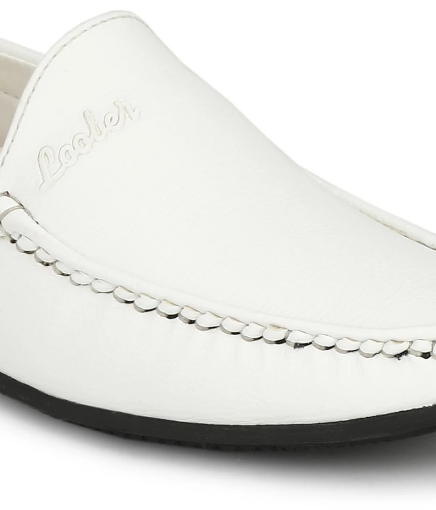 Chic Women Fashion Victim White Loafers - 7 2025 at ShopCircuit | ONDC