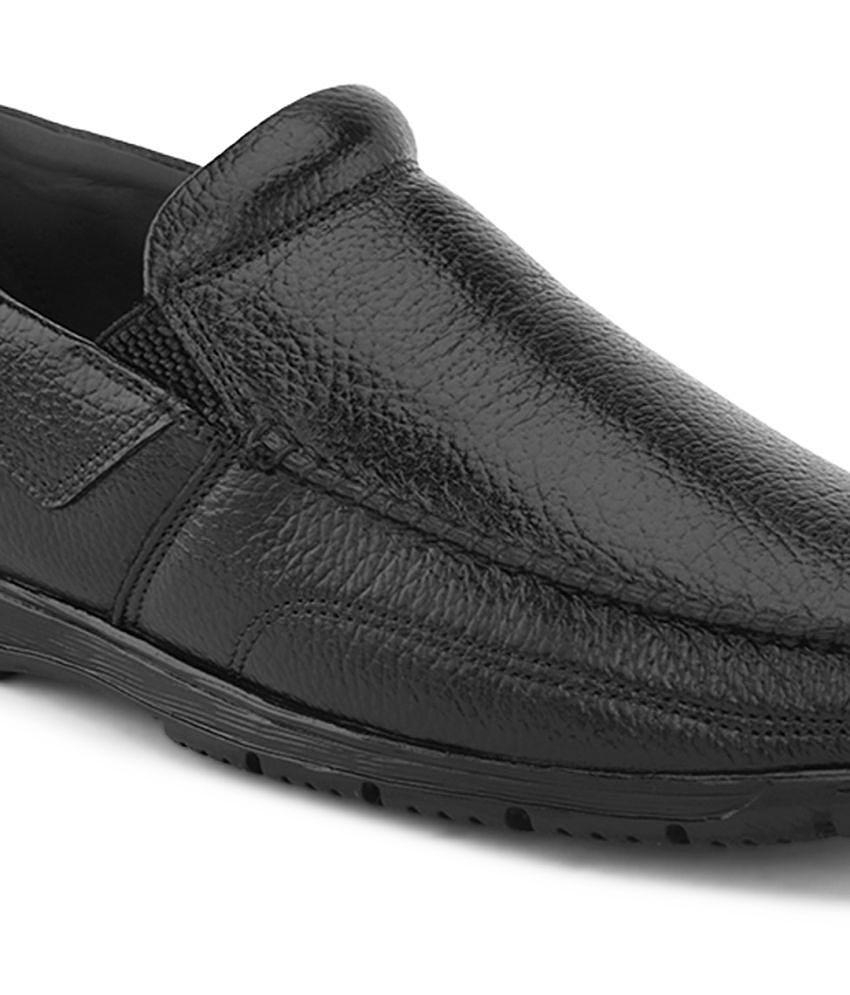 Elegant Men Fashion Victim - Black Men's Slip On Formal Shoes - None 2025 at ShopCircuit | ONDC