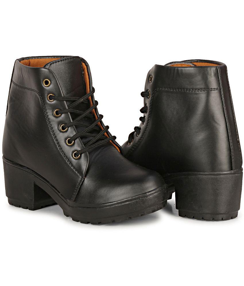 Ishransh - Black Women's Ankle Length Boots - None