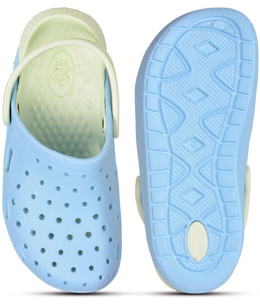 Elegant Men Liberty Blue Clogs - None 2025 at ShopCircuit | ONDC