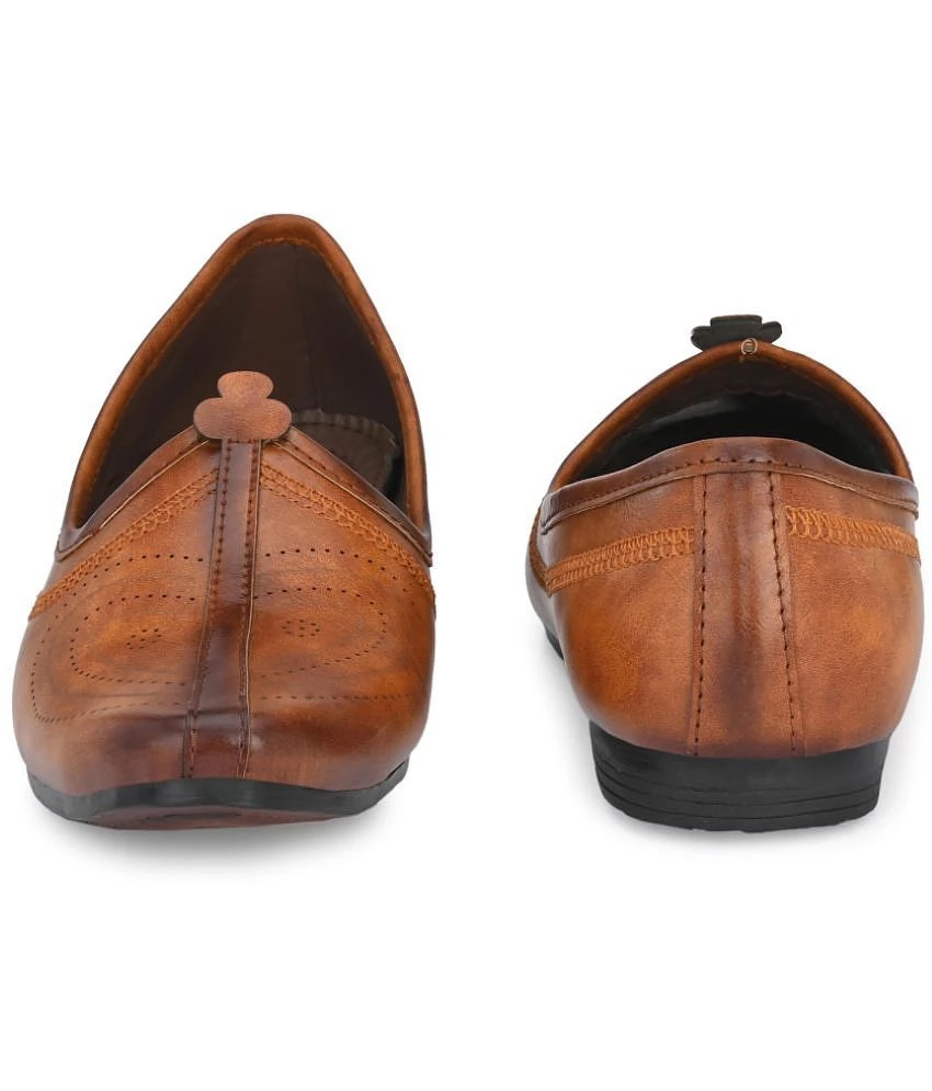 Exclusive Men Fashion Victim Brown Mens Mojaris - None 2025 at ShopCircuit | ONDC