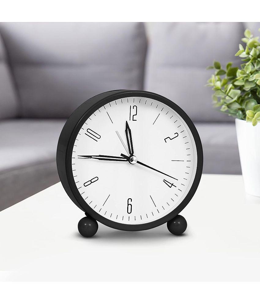 EIGHTEEN ENTERPRISE Analog PVC Circular Table Clock - Pack of 1