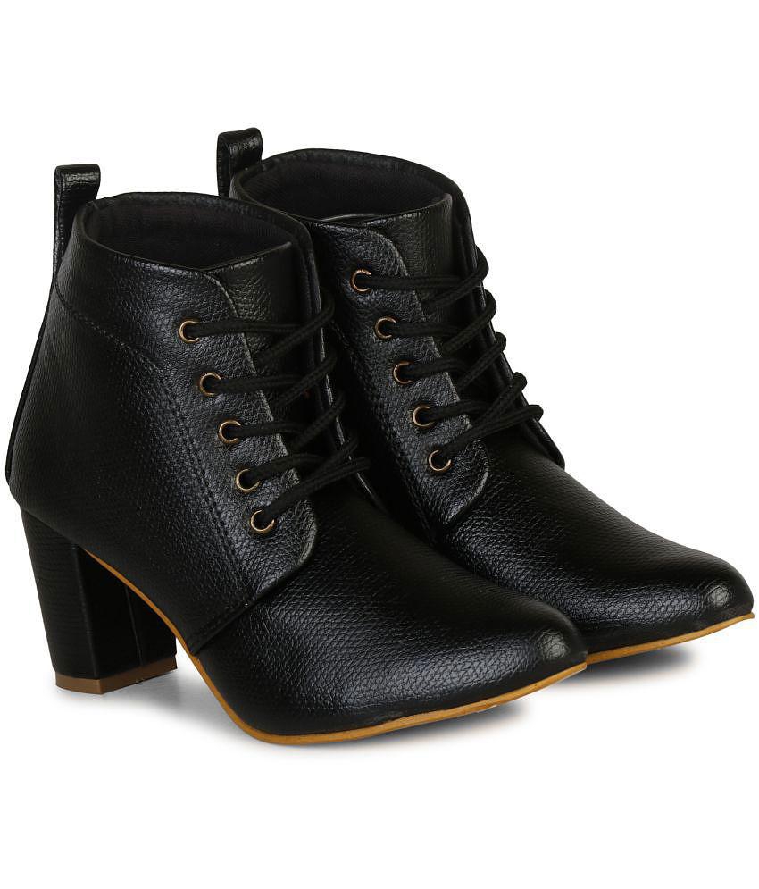 Ishransh - Black Women's Ankle Length Boots - None