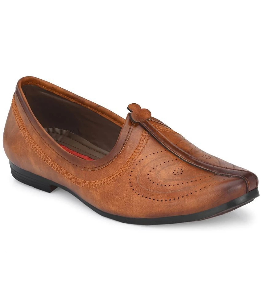 Exclusive Men Fashion Victim Brown Mens Mojaris - None 2025 at ShopCircuit | ONDC