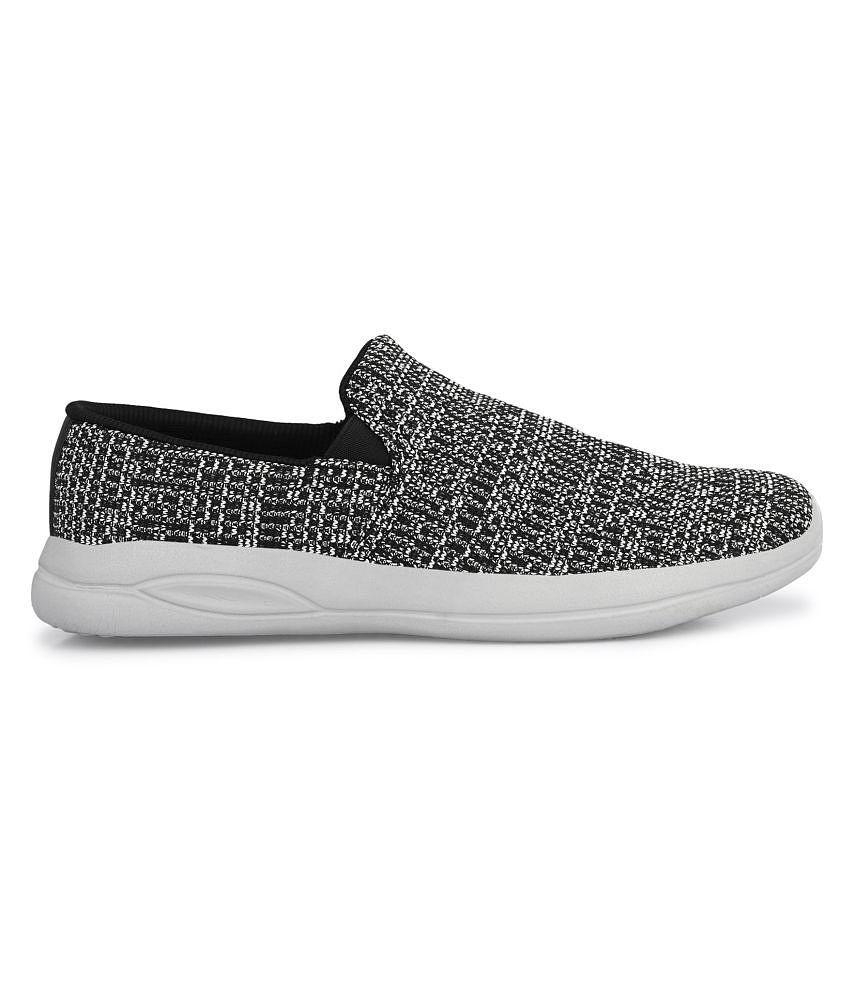 Modern Men YUUKI OTTAWA 5.0 Black Running Shoes - None 2025 at ShopCircuit | ONDC