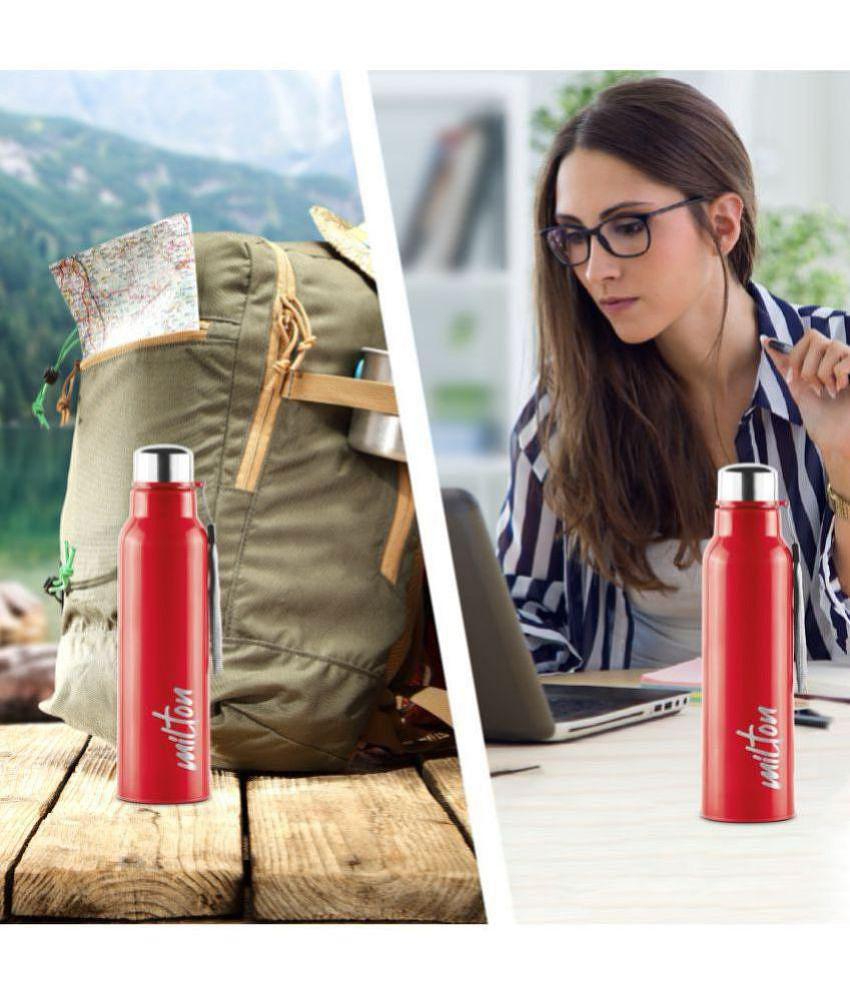 Milton Steel Fit 900 Insulated Inner Stainless Steel Water Bottle, 1 Piece, 630 ml, Red | Easy Grip | Leak Proof | Hot or Cold | School | Office | Gym | Hiking | Treking | Travel Bottle - Re