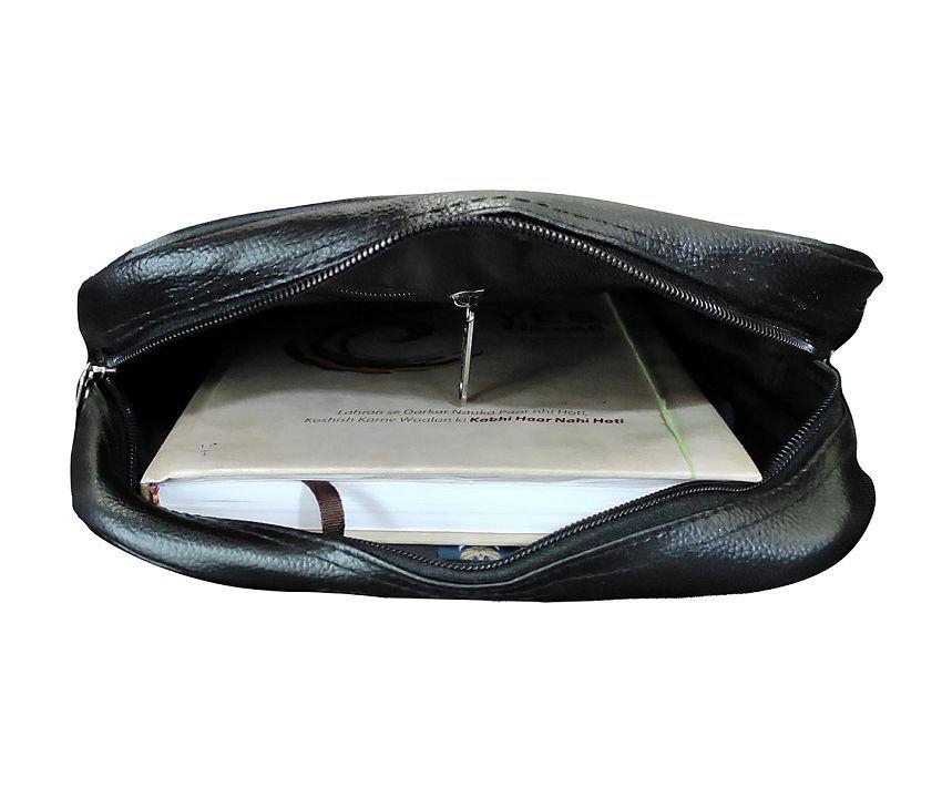 Latest Men krishiv - Black Solid Messenger Bag - Black 2025 at ShopCircuit | ONDC