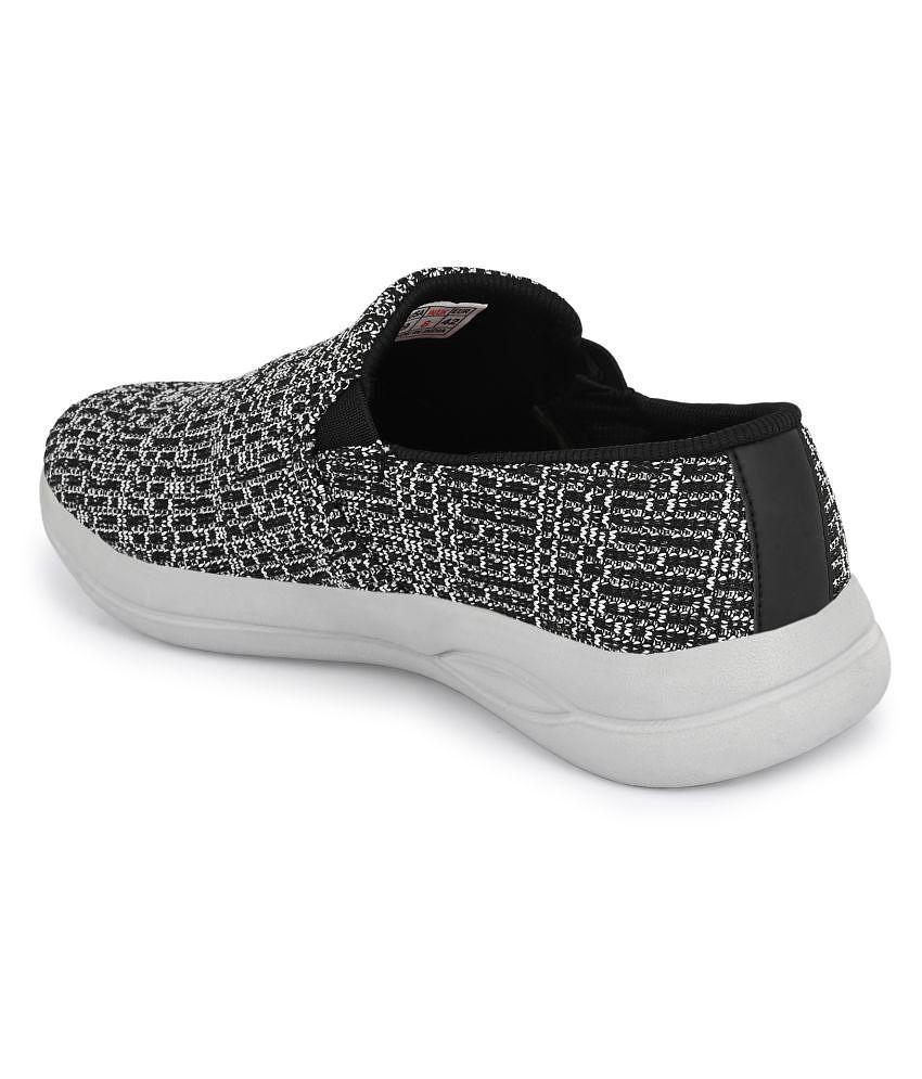 Modern Men YUUKI OTTAWA 5.0 Black Running Shoes - None 2025 at ShopCircuit | ONDC