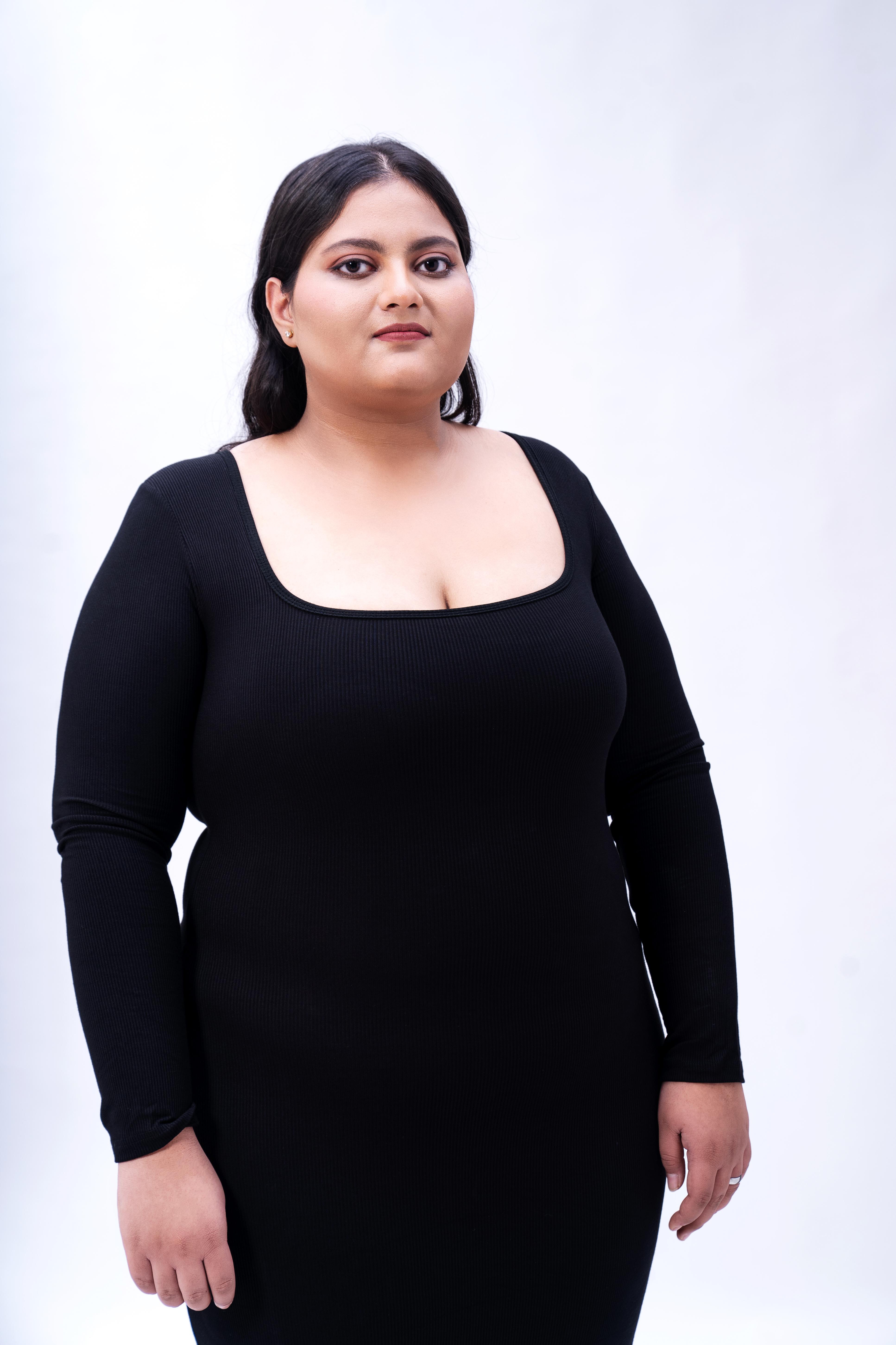 Built in Bra And Shapewear Black Full Sleeves Dress