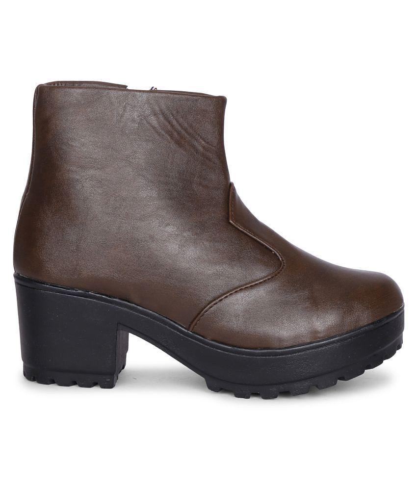 Commander Brown Ankle Length Casual Boots - None