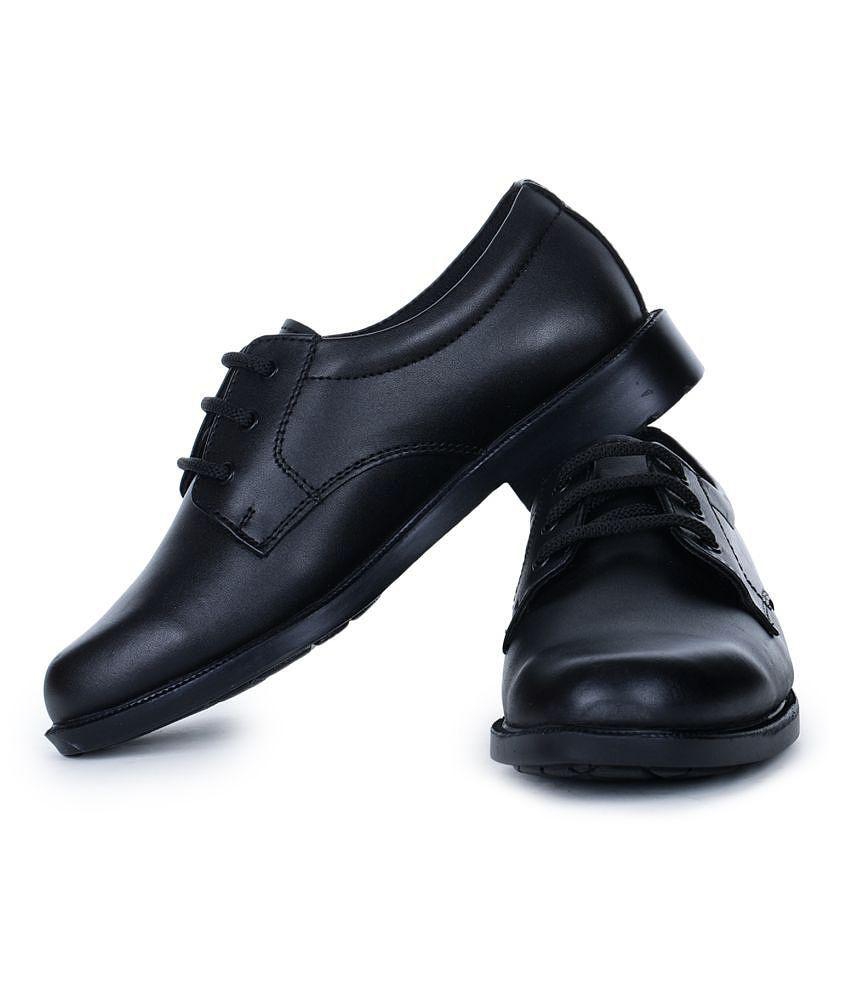 Affordable Men Liberty Lifestyle Black Casual Shoes - 9 2025 at ShopCircuit | ONDC