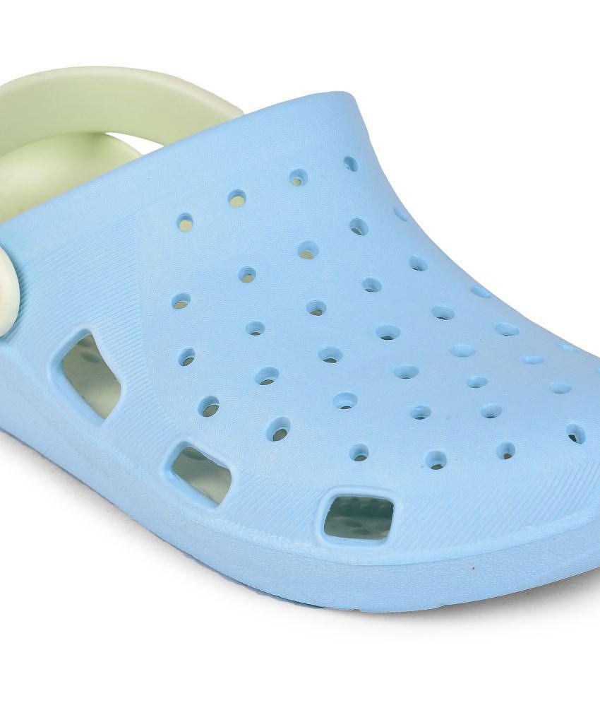 Elegant Men Liberty Blue Clogs - None 2025 at ShopCircuit | ONDC