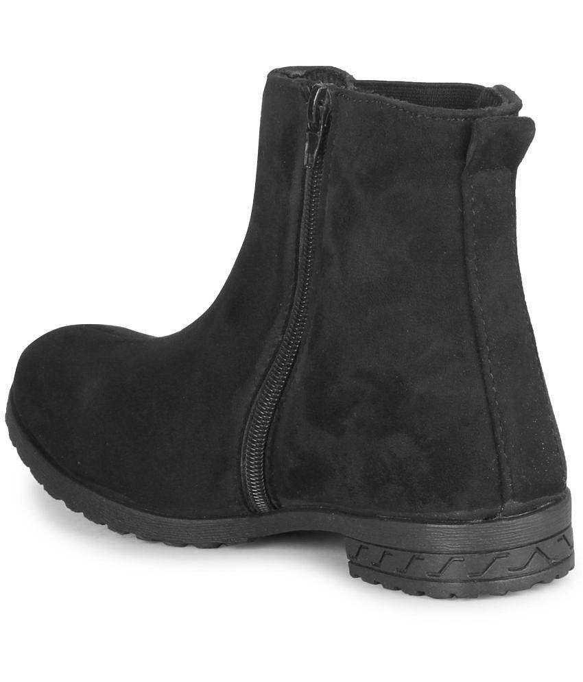 Ishransh - Black Women's Ankle Length Boots - None