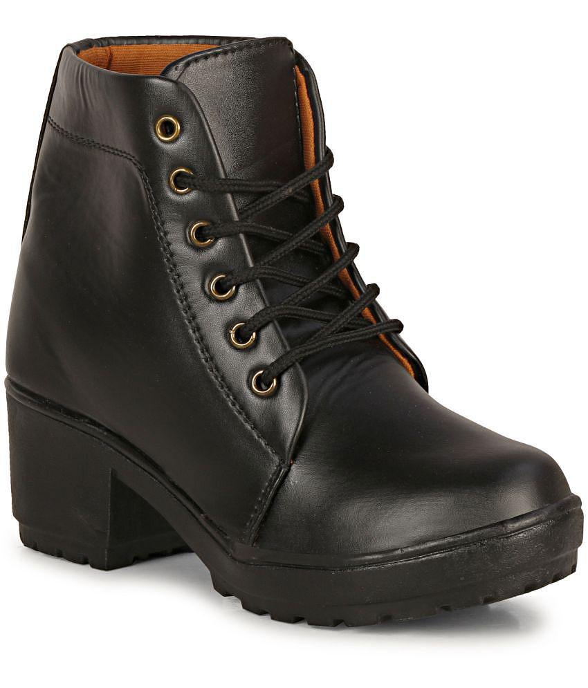 Ishransh - Black Women's Ankle Length Boots - None