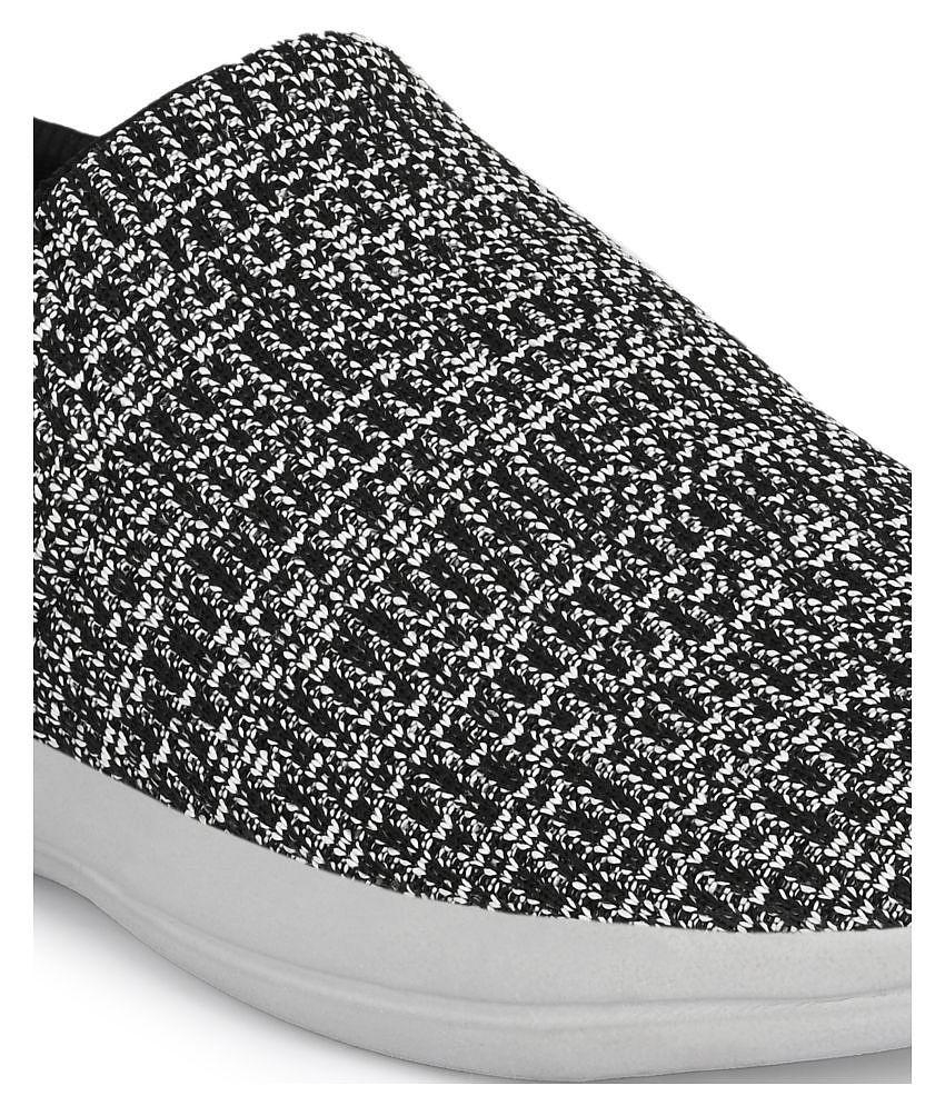 Modern Men YUUKI OTTAWA 5.0 Black Running Shoes - None 2025 at ShopCircuit | ONDC
