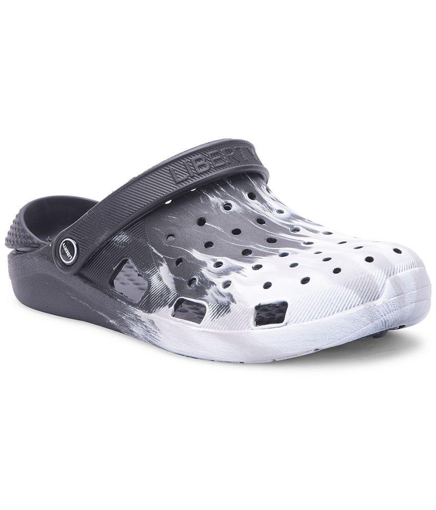 Best Men Liberty - Black Mens Clogs - None 2025 at ShopCircuit | ONDC