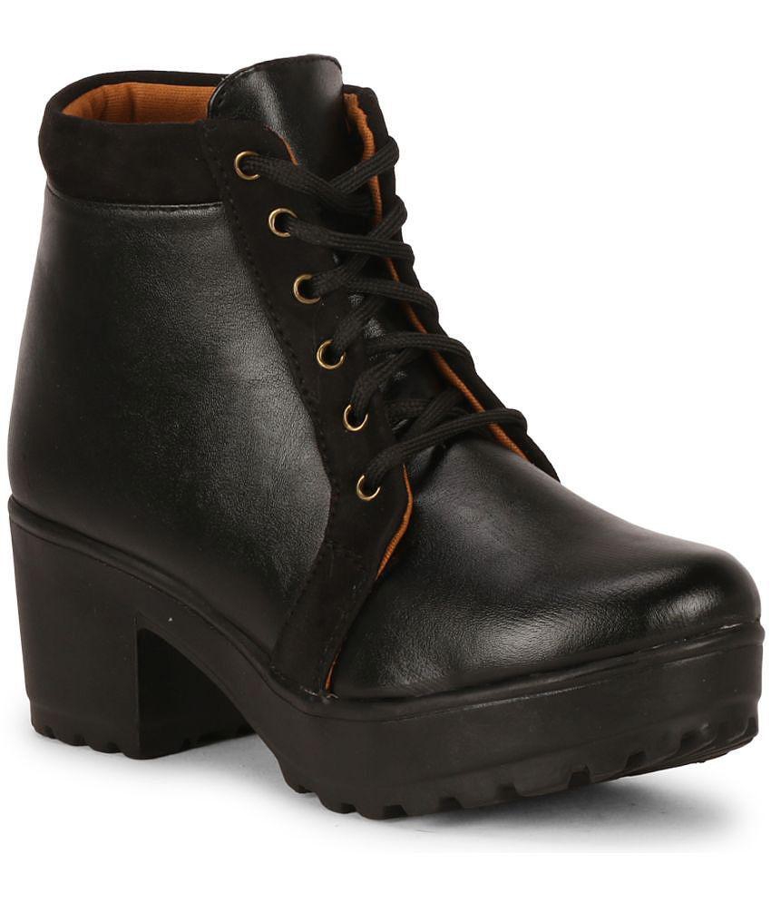 Ishransh - Black Women's Ankle Length Boots - None