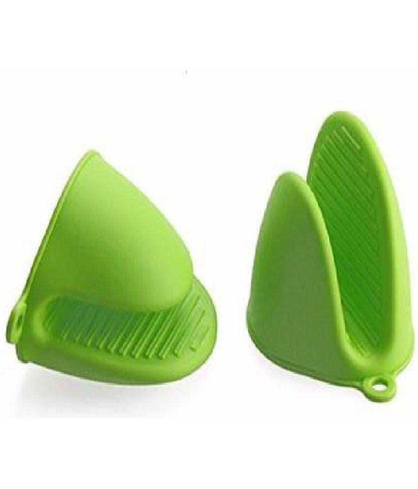 Sansuka - Green Silicone 2PCS SILICONE HEAT RESISTANT POTHOLDER ( Set of 2 ) - Green