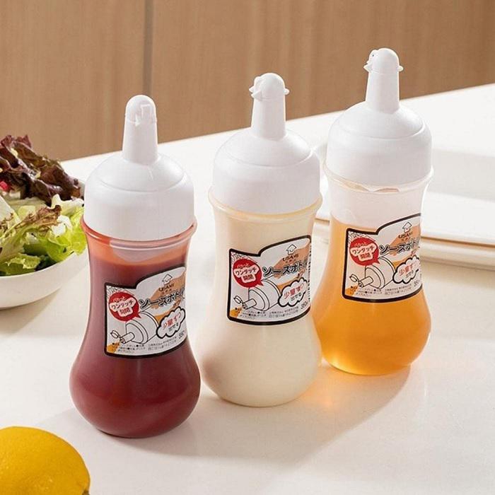 Portable Condiment Squeeze Sauces Bottle