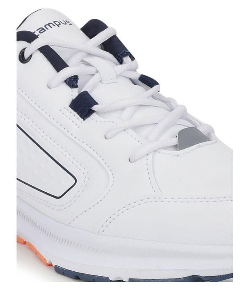 Campus TROPHY White  Men's Sports Running Shoes - 7