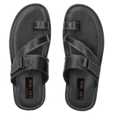 Leeport Black Flip Flops - None