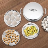 Bergner Argent Tri-Ply Multi Kadai with Lid and 6 Plates | Gas & Induction Compatible | Idli, Dhokla, Patra & Appam Plate