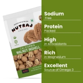 Nutraj California Walnut Inshell 1kg with Nut Cracker