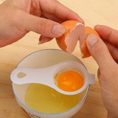 STORE77 5Pcs Egg Yolk Separator Safe Practical Hand Egg Tools Kitchen Cooking Gadgets ABS Egg Whites Strainer Filter Egg Dividers 12.7 x 6 cm