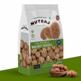 Nutraj California Walnut Inshell 1kg 1kg with Walnut Cracker