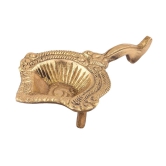 DOKCHAN Pure Brass Handcrafted Leaf Diya for Home/Office Pooja Brass Table Diya (Height: 1 inch)