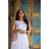 Tara White Khadi Kurti - M