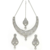 Sukkhi Silver Alloy Necklace Set ( Pack of 1 ) - Silver