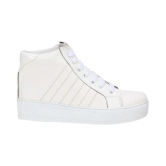 Commander Shoes - White  Womens Sneakers - None