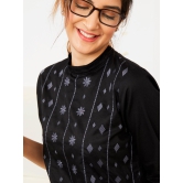 Garland Embroidered Top-M