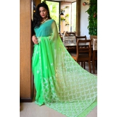 Lucknowi Saree