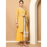 Printed yellow kurta with lace work, pallazos dupatta set-XL / Yellow