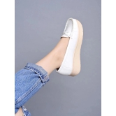 Shoetopia White Womens Loafers - None