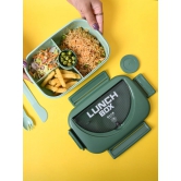 Fresh Green Lunch Set: 1 Spoon, 1 Fork & 1 Box