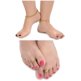 AanyaCentric Gold Plaed 1 Pair Anklet & 1 Pair Toe Ring Combo - Golden