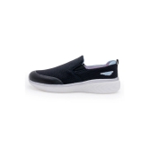 RedTape Women Black Walking Shoes