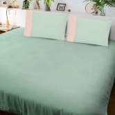 Solid Colour 100% Cotton, 270 TC King Bedsheet with 2 Colour Accent Pillow Covers Pista