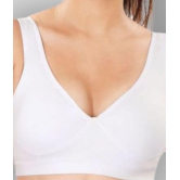 Dermawear White Poly Cotton Solid Sports Bra - 32B