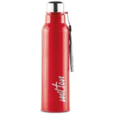 Milton Steel Fit 900 Insulated Inner Stainless Steel Water Bottle, 1 Piece, 630 ml, Red | Easy Grip | Leak Proof | Hot or Cold | School | Office | Gym | Hiking | Treking | Travel Bottle - Re