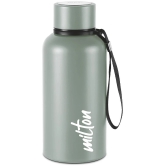 Milton Aura 500 Thermosteel Bottle, 520 ml, Grey | 24 Hours Hot and Cold | Easy to Carry | Rust Proof | Leak Proof | Tea | Coffee | Office| Gym | Home | Kitchen | Hiking | Trekking | Travel 