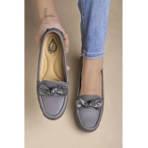 Shoetopia Light Grey Womens Loafers - None