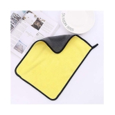 INGENS Microfiber Cloth for Car Cleaning and Detailing, Dual Sided, Extra Thick Plush Microfiber Towel Lint-Free(Pack of 1), Yellow 650 GSM, 40cm x 40cmÂ â?¦