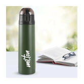 Milton - New Crown 900 black Green Water Bottle 750 mL ( Set of 1 ) - Green