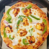 Paneer Kadhai Pizza