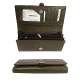 Women Trendy Green Genuine Leather Wallet (PDS/LDB/23/0007P)