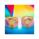 AanyaCentric Gold Toe Rings ( Pack of 2 ) - Gold